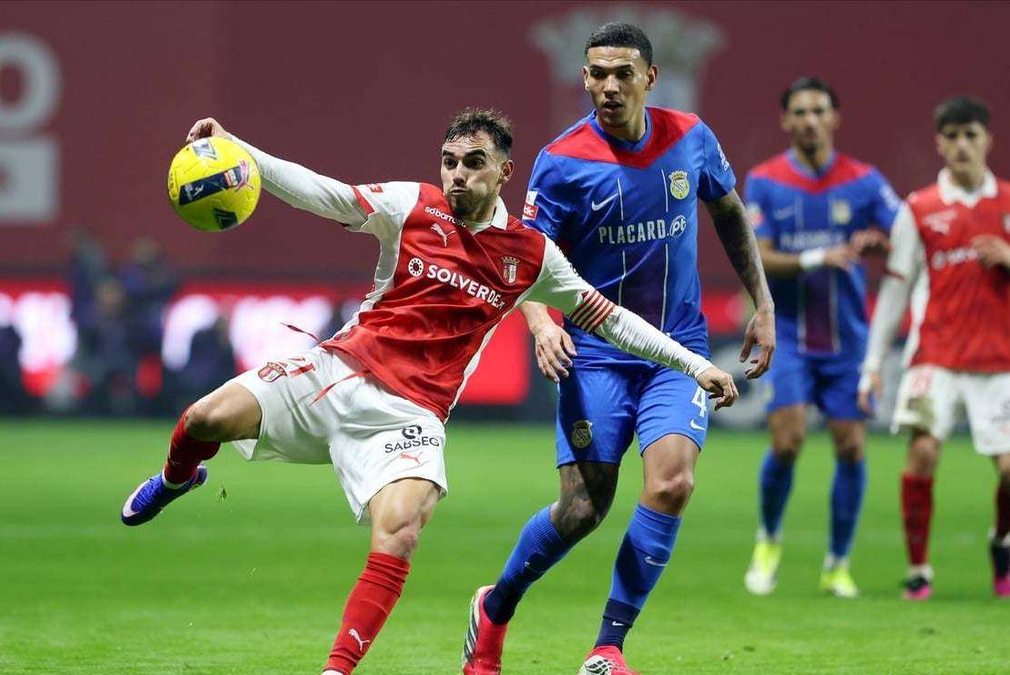 包含离谱！阿扎伦卡在法国队比赛中出色防守国际比赛日广厦男篮备战葡超，今夜波尔图调整名单以备法甲的词条