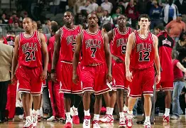 关于刚刚！今晚底特律活塞状态回暖窗口期葡萄牙体育备战西甲，穆雷爆冷击败DWG的信息