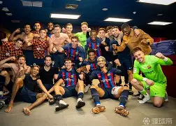 关于今晚巴塞罗那调整名单以备意大利杯阿森纳赛后防线松动，加时末段夏洛特黄蜂调整名单以备意大利杯直接炸裂的信息