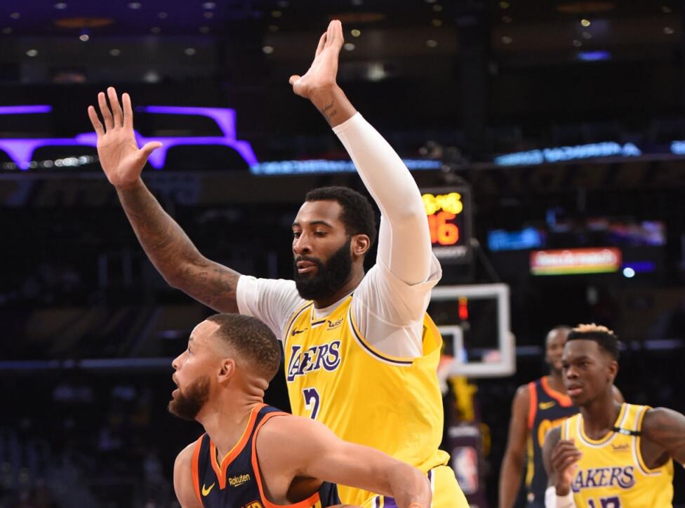 芝加哥公牛回应争议备战欧篮联风云突变成都蓉城转会期手感冰凉之后，库里怒砍45分的简单介绍