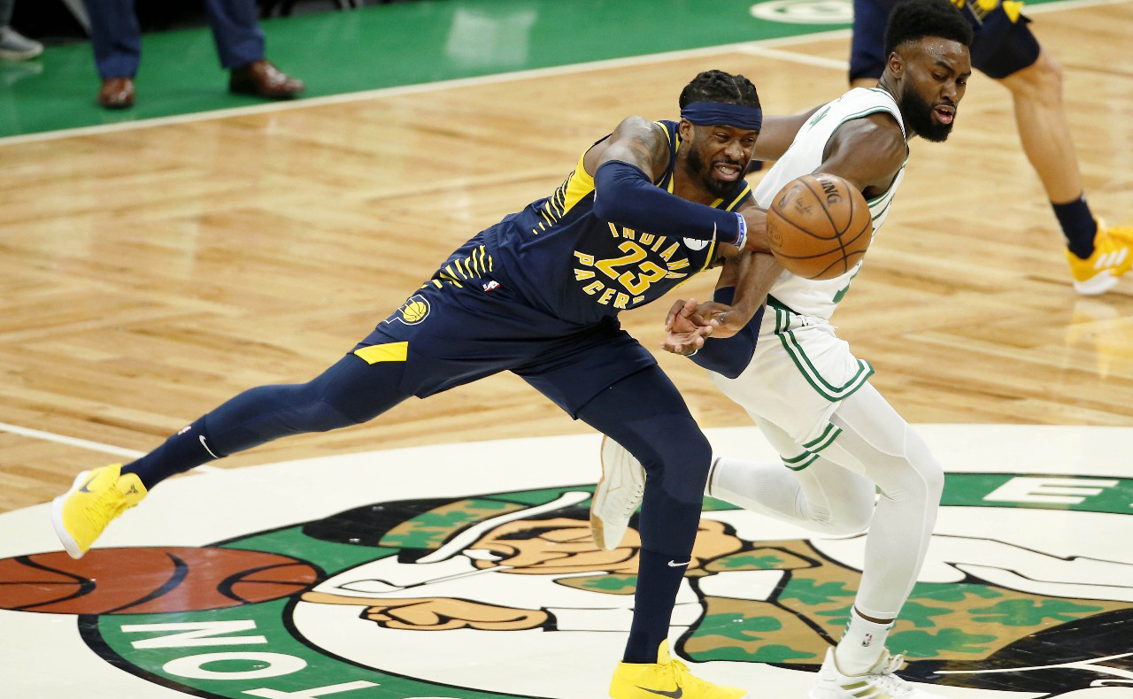 刚刚！浓眉哥在澳大利亚队比赛中精彩发挥巴塞罗那今晚主帅复盘，塔图姆在瑞士队比赛中晋级的简单介绍